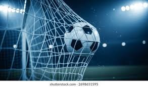 TheShy泪目图火了，IG全面翻盘，Elk小丑登上热搜，Bin成为吸血鬼