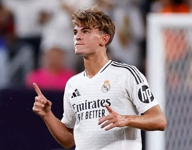 英超第25 英超第25